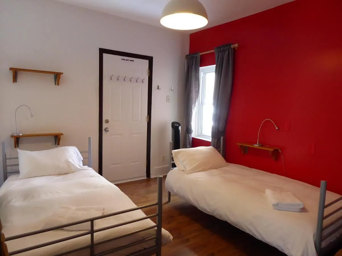 Barefoot Inn Ottawa